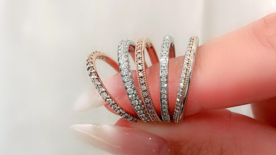 It’s special precisely because you don’t wear it every day. A wedding ring “studded with plenty of melee diamonds” that shines on your days off