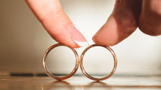 Which wedding ring shape should you choose? 《Straight, Wave, V-Shape》