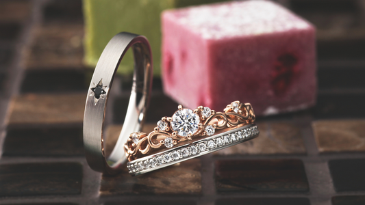 Wedding ring from PAVEO CHOCOLAT featuring a black diamond