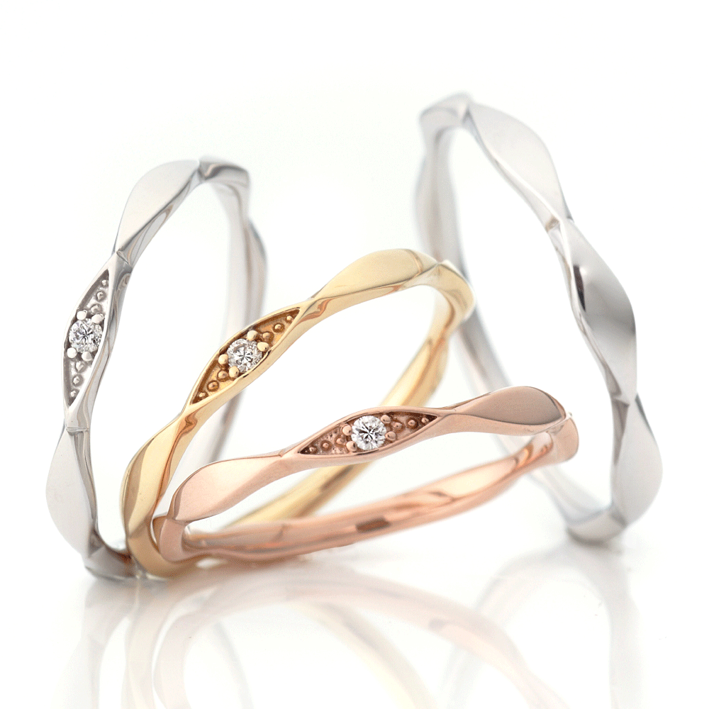 "casual and simple wedding ring （wedding band,marria,pairrings）from the Aglobe japan's Ankhore collection.
K18 pink gold（rose gold）,K18 Yellow Gold and K18 White Gold wedding ring （wedding band,marriage ring） with natural texture."