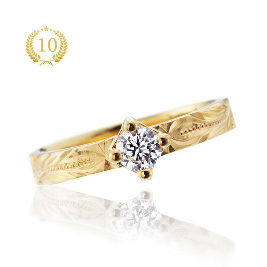 AGLOBE JAPAN's HEART ISLAND bridal ring with lab-grown diamond in Straight design.
K18 pink gold（rose gold） engagement ring with Hawaiian and unique texture.
Hawaiian gold wedding band with HERITAGE engraving and vintage finish.
