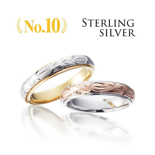 Hawaiian gold wedding band with KALEIKINI engraving finish.