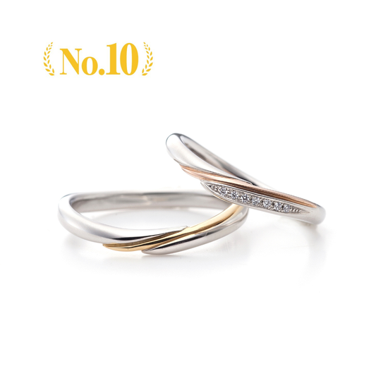 "standard wedding ring （wedding band,marriage ring）from the Aglobe japan's Stel Giurare collection.
Combination marriage ring（wedding ring,wedding band） in platinum and K18 pink gold （K18 Yellow Gold）.
Combination wedding ring （wedding band,marriage ring） with luxury and European texture."