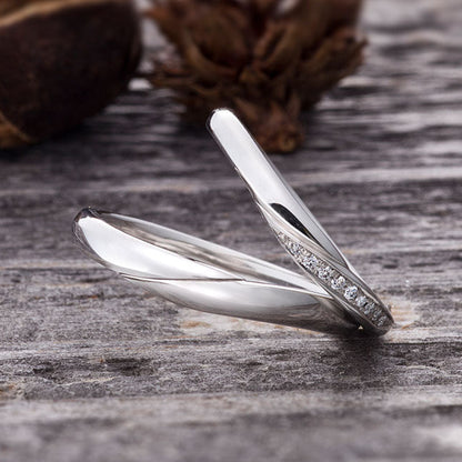 "simple wedding ring （wedding band,marriage ring）from the Aglobe japan's lorenovel collection.
Platinum900 wedding ring （wedding band,marriage ring） with standard and European texture.
"