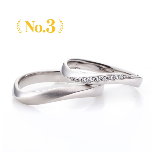 "Japanesestyle wedding ring （wedding band,marriage ring）from the Aglobe japan's ironoha collection.
Platinum900 wedding ring （wedding band,marriage ring） with simple and standard texture.
Rings with surface treatment."