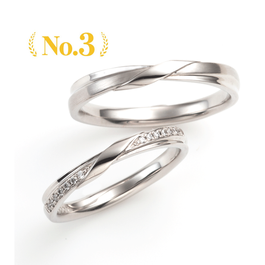 "cute,unique,simple and standard wedding ring （wedding band,marriage ring）from the Aglobe japan's Coffret Couleur collection.
Platinum900 wedding ring （wedding band,marriage ring） with luxury and European texture.
"