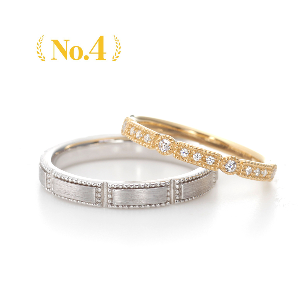 "antique and European wedding ring （wedding band,marriage ring）from the Aglobe japan's cherluv collection.
Platinum900 and K18 Pink Gold（rose gold） wedding ring （wedding band,marriage ring） with luxury texture.
Straight type Milled rings.
Rings with surface treatment."