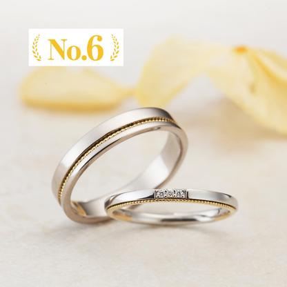 "antique wedding t ring from the Aglobe japan Amour Amulet collection.
Combination marriage ring（wedding ring,wedding band） in platinum and K18 pink gold（K18 Yellow Gold）.
Rings with milling"