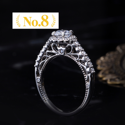"AGLOBE JAPAN's ECTURO bridal ring with lab-grown diamond in straight design.
Platinum900 engagement ring with antique and luxurytexture."