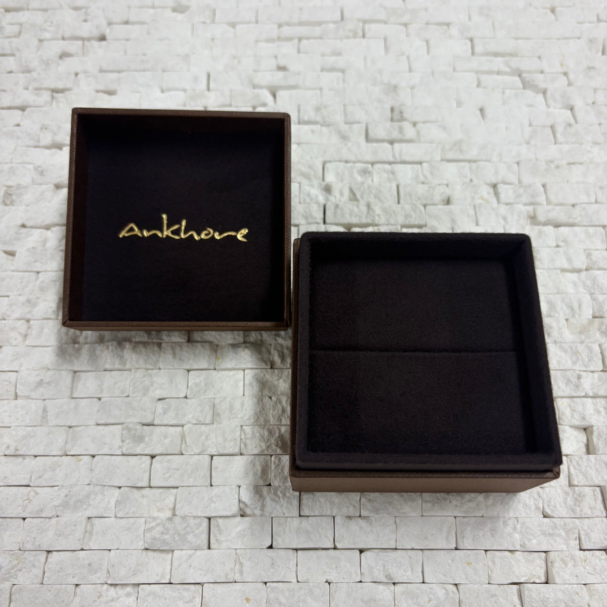 Original AGLOBE JAPAN branded ring box（image of jewelry case） with logo for engagement or wedding ring（wedding bands） gift packaging