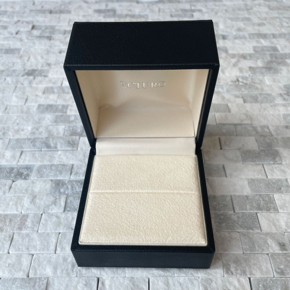 Original AGLOBE JAPAN branded ring box（image of jewelry case） with logo for engagement or wedding ring（wedding bands） gift packaging