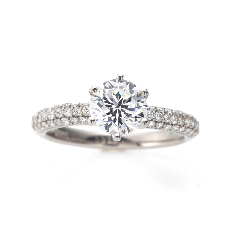 Lab-grown diamond engagement ring with 0.5ct to 1.0ct center stone.
Platinum900 engagement ring with 0.5ct to 1.0ct lab-created diamond.
Sustainable lab-grown diamond ring for proposal or engagement.