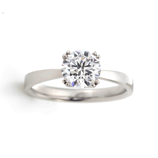 Lab-grown diamond engagement ring with 0.5ct to 1.0ct center stone.
Platinum900 engagement ring with 0.5ct to 1.0ct lab-created diamond.
Sustainable lab-grown diamond ring for proposal or engagement.