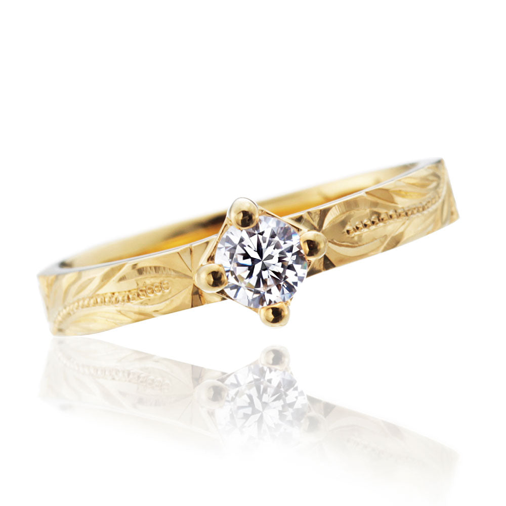 "AGLOBE JAPAN's HEART ISLAND bridal ring with lab-grown diamond in Straight design.
K18 pink gold（rose gold） engagement ring with Hawaiian and unique texture.
Hawaiian gold wedding band with HERITAGE engraving and vintage finish."