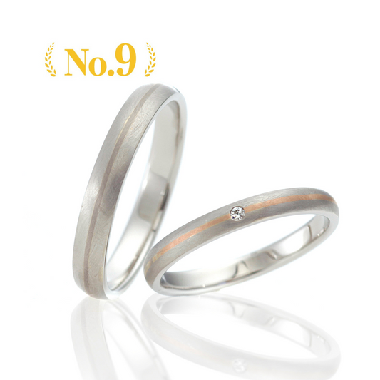 Combination marriage ring（wedding ring,wedding band） in platinum and K18 gold.