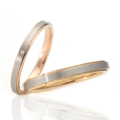 "Japanesestyle and unique wedding ring （wedding band,marriage ring）from the Aglobe japan's ennowa collection.
Combination marriage ring（wedding ring,wedding band） in platinum and K18 pink gold（K18 Yellow Gold）.
Combination wedding ring （wedding band,marriage ring） with Simple and natural texture.
Rings with surface treatment.
Ring made using traditional Japanese forging technique.
Close-up of hand-forged wedding ring （wedding band）.
"
