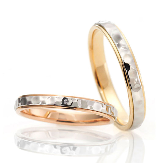 "Japanesestyle and unique wedding ring （wedding band,marriage ring）from the Aglobe japan's ennowa collection.
Combination marriage ring（wedding ring,wedding band） in platinum and K18 pink gold（K18 Yellow Gold）.
Combination wedding ring （wedding band,marriage ring） with Simple and natural texture.
Ring made using traditional Japanese forging technique.
Close-up of hand-forged wedding ring （wedding band）.
"