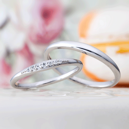 "cute,unique,simple and standard wedding ring （wedding band,marriage ring）from the Aglobe japan's Coffret Couleur collection.
K18 pink gold（rose gold）and Platinum900 wedding ring （wedding band,marriage ring） with luxury and European texture.
Platinum900 wedding ring （wedding band,marriage ring） with luxury and European texture.
"