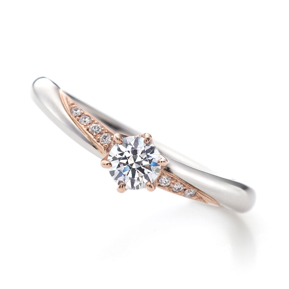 "AGLOBE JAPAN's Stel Giurare bridal ring with lab-grown diamond in wave design.
Combination engagement ring in platinum and K18 pink gold（rose gold）.
Combination engagement ring with standard ,European and luxury texture."