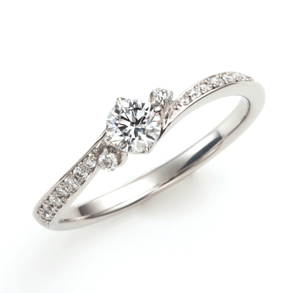 "AGLOBE JAPAN's Aimeroir bridal ring with lab-grown diamond in wave design.
Platinum900 engagement ring with cute,unique,simple and unique texture.
Platinum900 engagement ring with cute,unique,simple and standard texture."