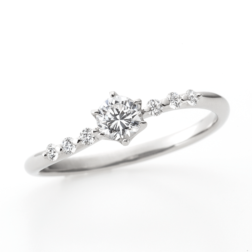 "AGLOBE JAPAN's Aimeroir bridal ring with lab-grown diamond in Wave design.
Platinum900 engagement ring with cute and simple texture."