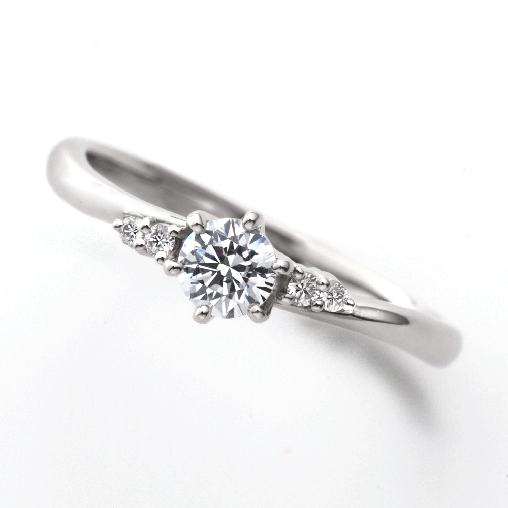 "AGLOBE JAPAN's Promise Ring bridal ring with lab-grown diamond in Wave design.
Platinum900 engagement ring with simple,standard and casual texture."