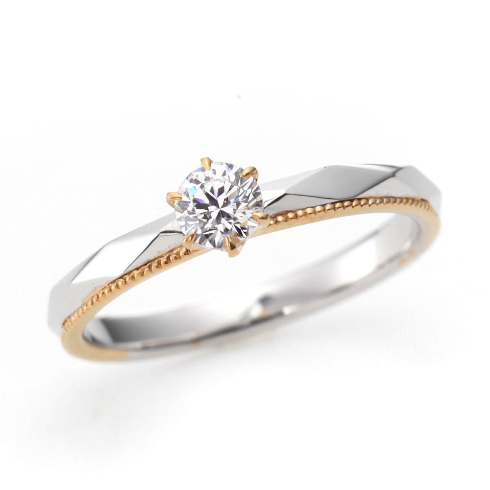 "AGLOBE JAPAN's cherluv bridal ring with lab-grown diamond in Straight design.
Combination engagement ring in platinum and K18 pink gold（rose gold）.
K18 pink gold（rose gold）,K18 Yellow Gold and K18 White Gold engagement ring with antique and European texture.
Straight type Milled rings."