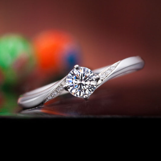 "AGLOBE JAPAN's ironoha bridal ring with lab-grown diamond in wave design.
Platinum900 engagement ring with Japanesestyle,Standard and simple texture.
"