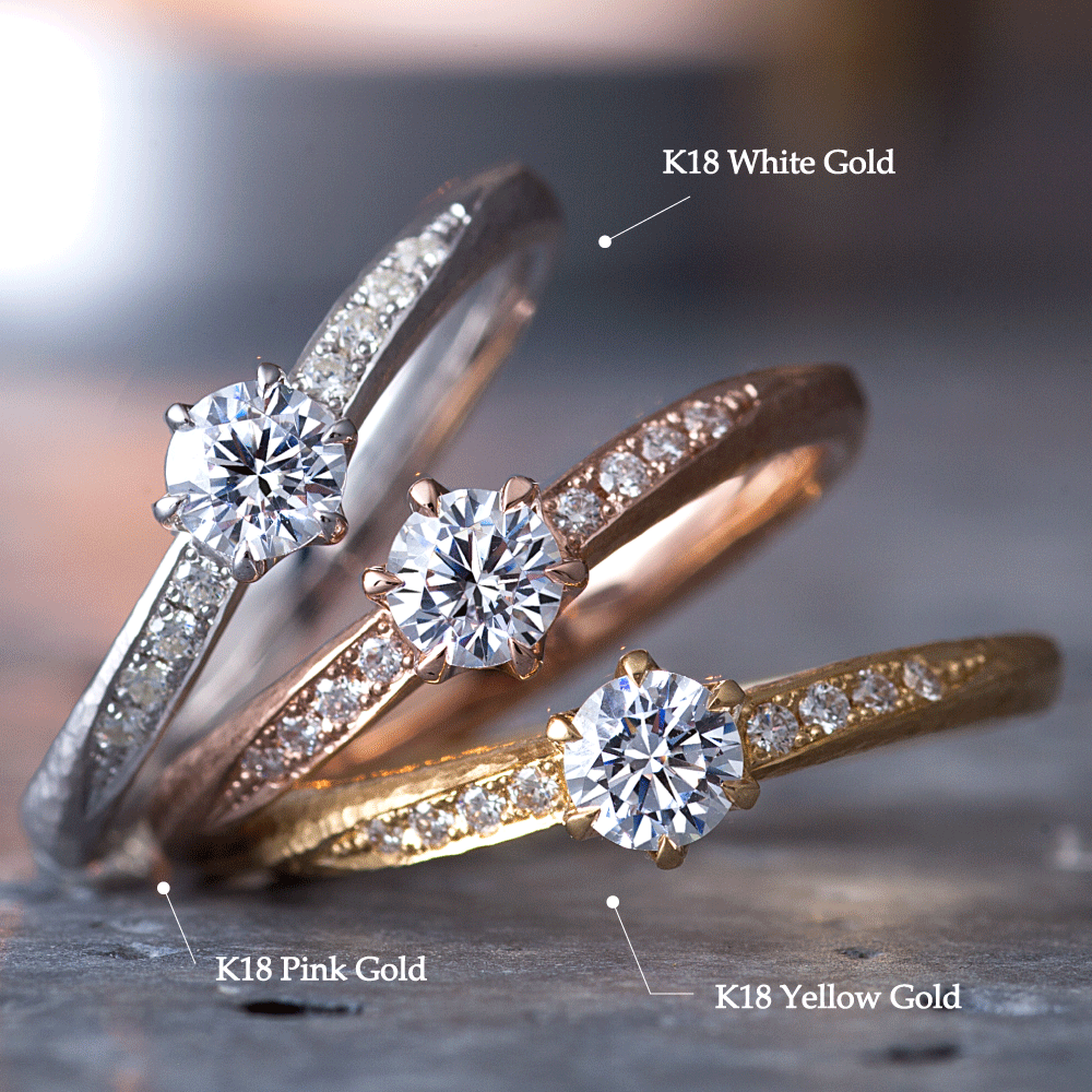 "AGLOBE JAPAN's neuspur bridal ring with lab-grown diamond in Wave design.
K18 White Gold , K18 pink gold（rose gold）and K18 Yellow Gold engagement ring with casual and unique texture.
Shape processing is applied to the ring surface.
"