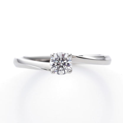 "AGLOBE JAPAN's ironoha bridal ring with lab-grown diamond in wave design.
Platinum900 engagement ring with Japanesestyle,Standard and simple texture.
"