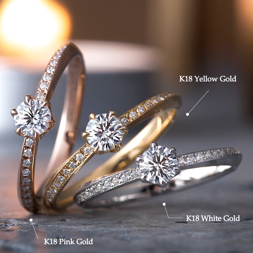 "AGLOBE JAPAN's neuspur bridal ring with lab-grown diamond in Straight design.
K18 White Gold , K18 pink gold（rose gold）and K18 Yellow Gold engagement ring with casual and unique texture.
Shape processing is applied to the ring surface.
"