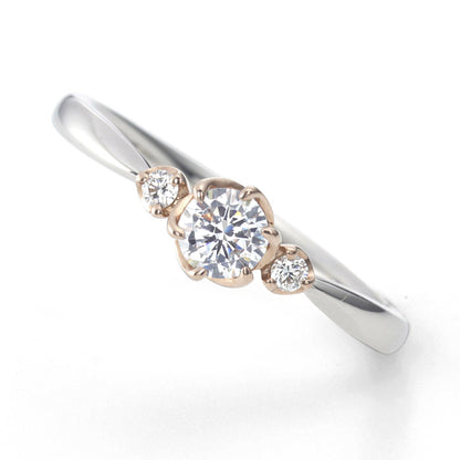 "AGLOBE JAPAN's milk and strawberry bridal ring with lab-grown diamond in Straight design.
Platinum900 engagement ring with cute,simple and standard texture."