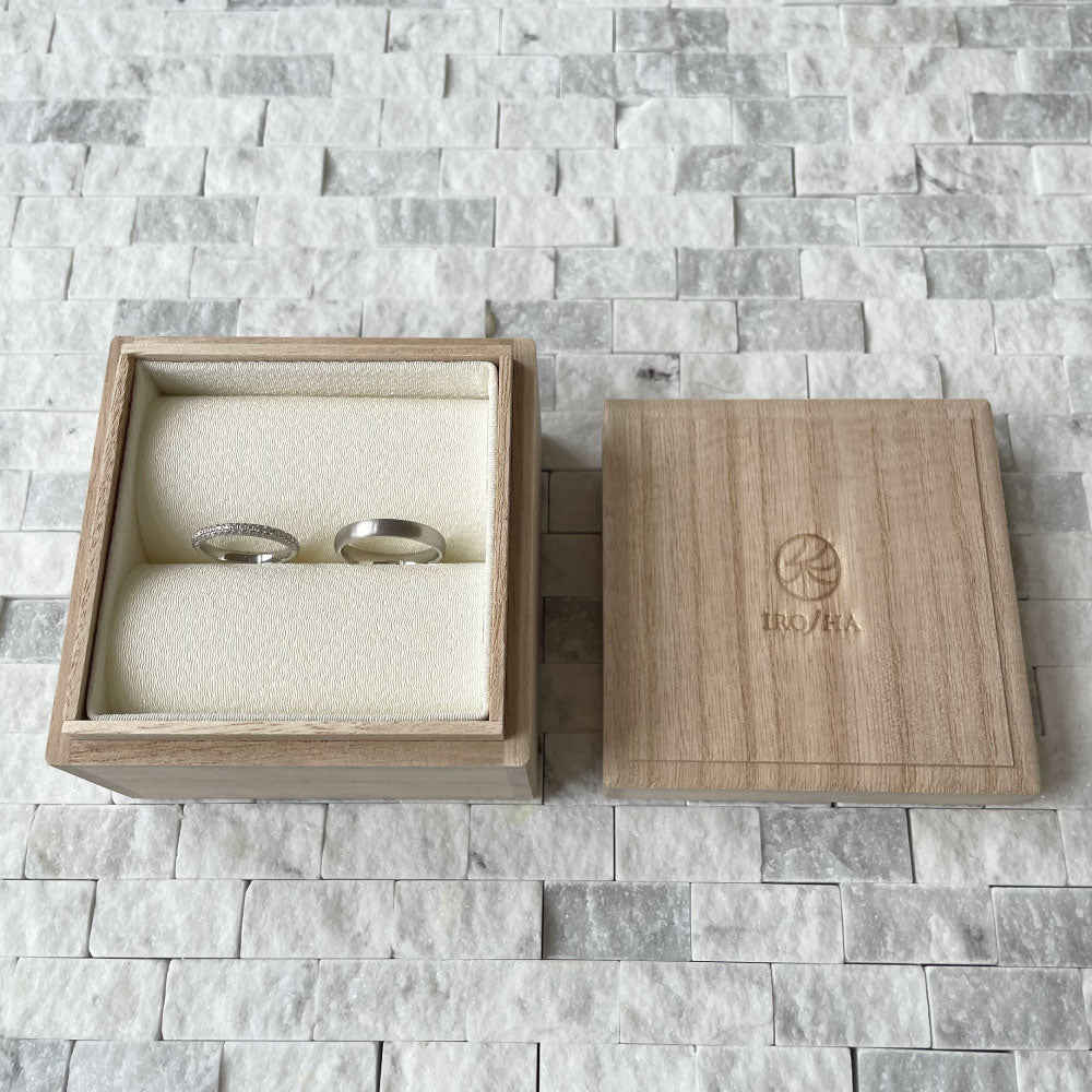 Original AGLOBE JAPAN branded ring box（image of jewelry case） with logo for engagement or wedding ring（wedding bands） gift packaging
