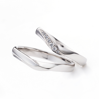 "Japanesestyle wedding ring （wedding band,marriage ring）from the Aglobe japan's ironoha collection.
Platinum900 wedding ring （wedding band,marriage ring） with simple and standard texture."