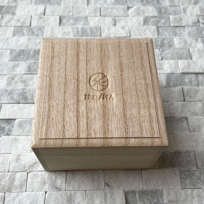 Original AGLOBE JAPAN branded ring box（image of jewelry case） with logo for engagement or wedding ring（wedding bands） gift packaging