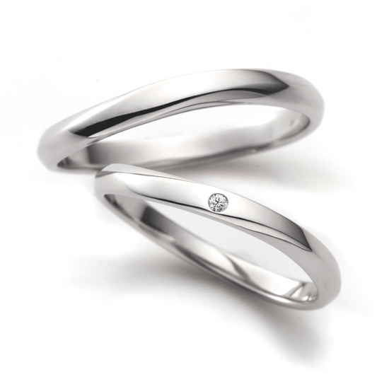 "casual and European wedding ring （wedding band,marriage ring）from the Aglobe japan's Promise Ring collection.
Platinum900 wedding ring （wedding band,marriage ring） with simple and standard texture.
"