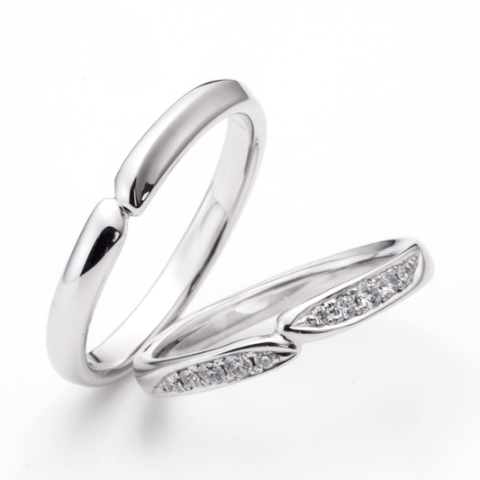 "antique and luxury wedding ring （wedding band,marriage ring）from the Aglobe japan's ECTURO collection.
Platinum900 wedding ring （wedding band,marriage ring） with unique and European texture."