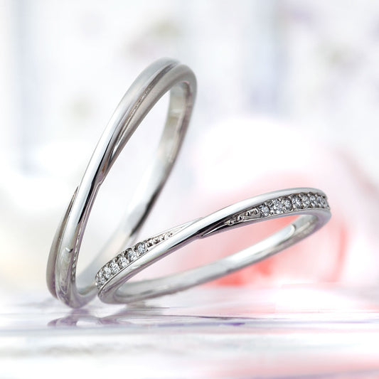 "cute wedding ring （wedding band,marriage ring）from the Aglobe japan's Aimeroir collection.
Platinum900 wedding ring （wedding band,marriage ring） with simple and standard texture.
Rings with surface treatment."