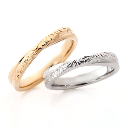 "casual and Hawaiian wedding ring （wedding band,marriage ring）from the Aglobe japan's mauoli collection.
K18 Yellow Gold and K18 White Gold wedding ring （wedding band,marriage ring） with unique texture.
Hawaiian gold wedding band with ALAHAKA engraving and vintage finish.

"