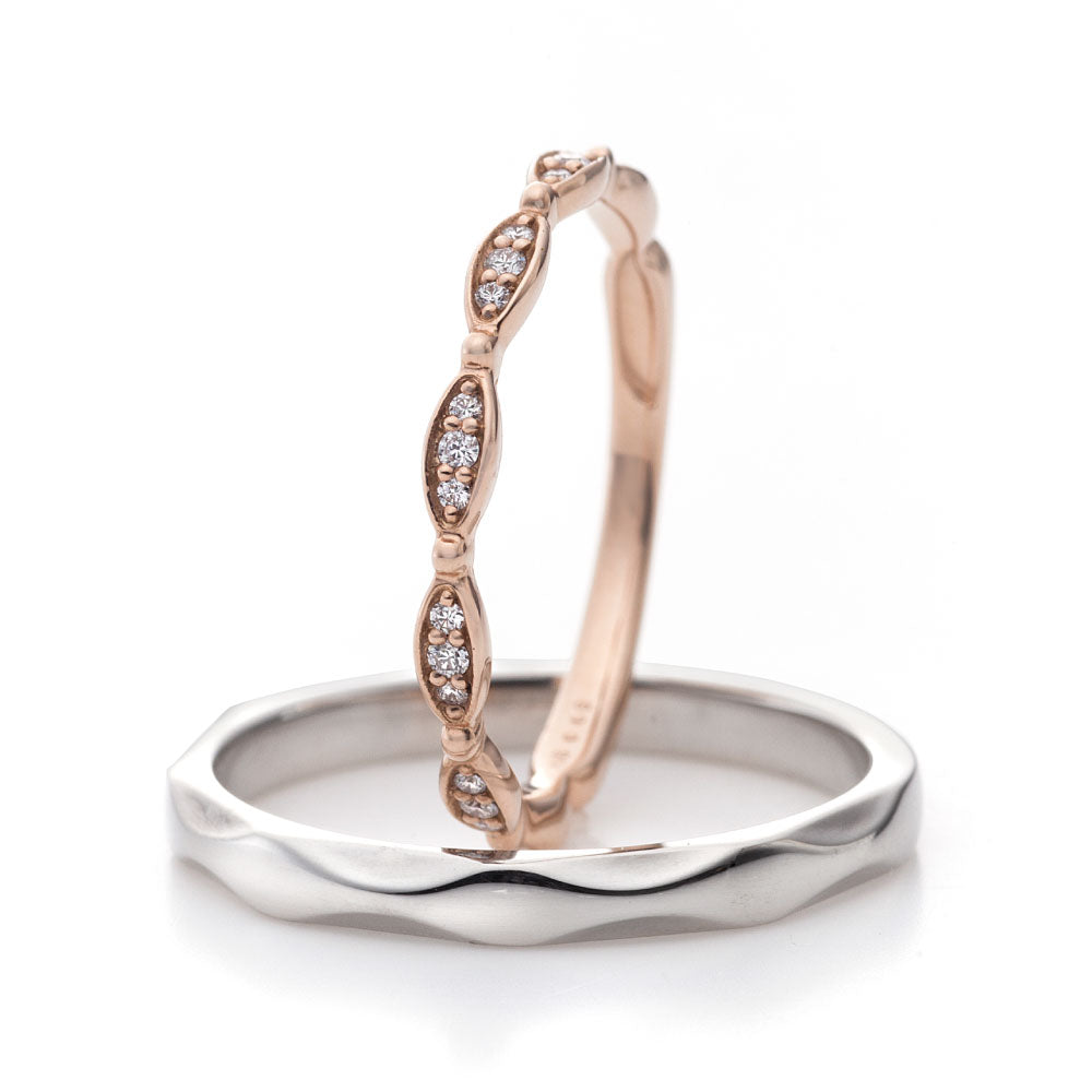 "standard wedding ring （wedding band,marriage ring）from the Aglobe japan's Stel Giurare collection.
Platinum900 and K18 Pink Gold （rose gold）wedding ring （wedding band,marriage ring） with luxury and European texture.
"