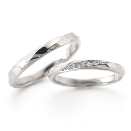 "casual wedding ring （wedding band,marriage ring）from the Aglobe japan's baum collection.
Platinum900 wedding ring （wedding band,marriage ring） with simple.natural and unique texture.
Rings with hammered finish."