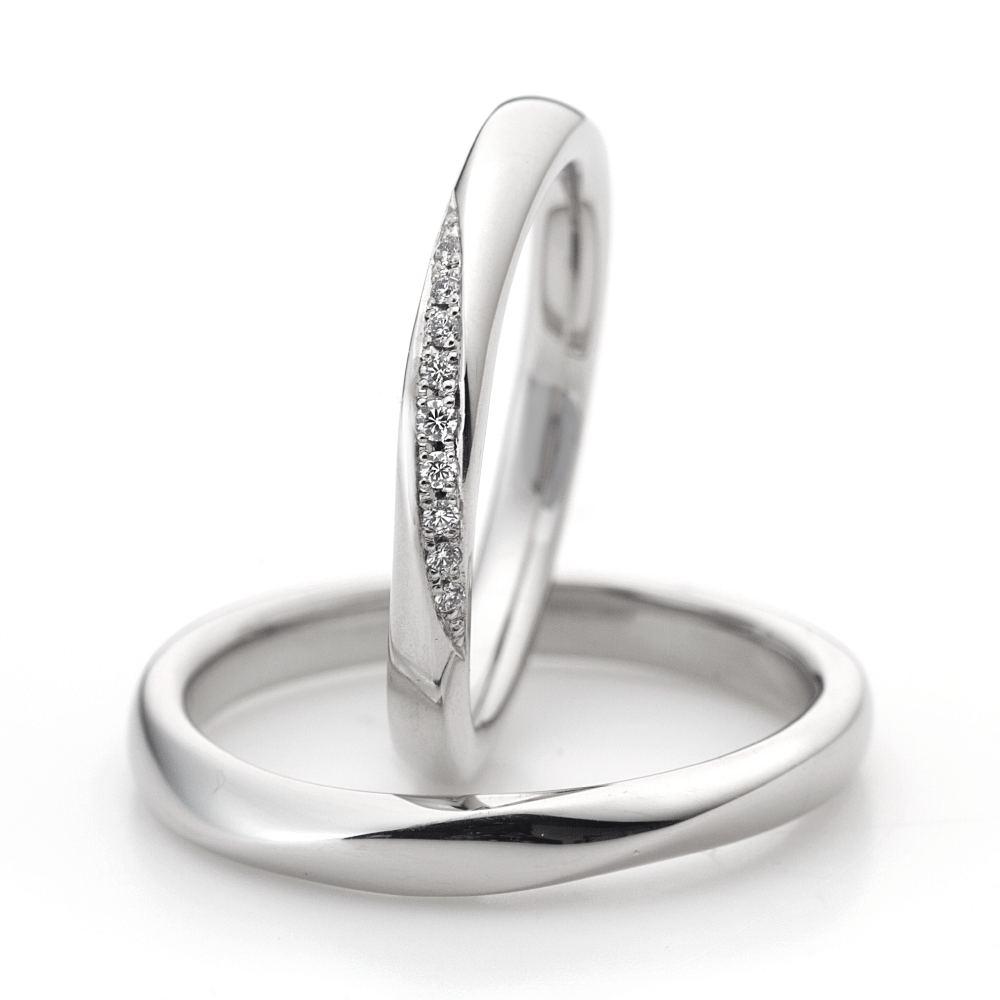 〈BEAURO 05°〉Platinum Wedding Rings – Women’s with 0.03ct Diamond / Men ...