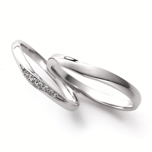 "casual and European wedding ring （wedding band,marriage ring）from the Aglobe japan's Promise Ring collection.
Platinum900 wedding ring （wedding band,marriage ring） with simple and standard texture.
"