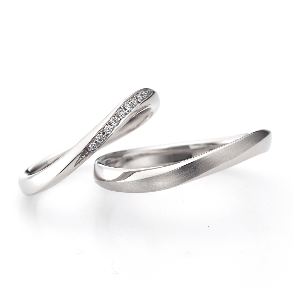 "antique and luxury wedding ring （wedding band,marriage ring）from the Aglobe japan's ECTURO collection.
Platinum900 wedding ring （wedding band,marriage ring） with unique and European texture."