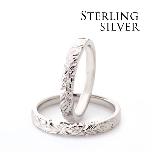 "casual and Hawaiian wedding ring （wedding band,marriage ring）from the Aglobe japan's mauoli collection.
K18 White Gold wedding ring （wedding band,marriage ring） with unique texture.
Hawaiian gold wedding band with LEI engraving and vintage fin