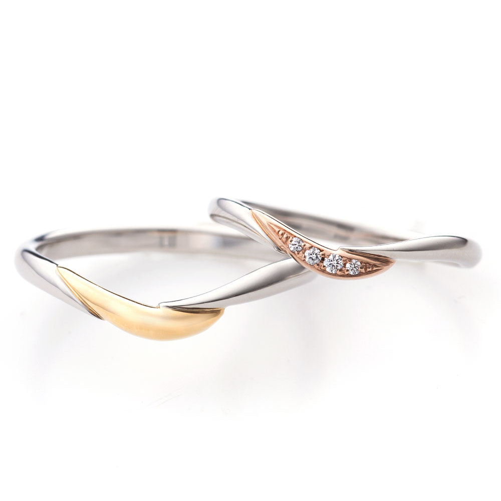 "cute,unique and European wedding ring （wedding band,marriage ring）from the Aglobe japan's lettet mitte collection.
Combination marriage ring（wedding ring,wedding band） in platinum and K18 pink gold.
Combination wedding ring （wedding band,marriage ring） with simple and standard texture.
"