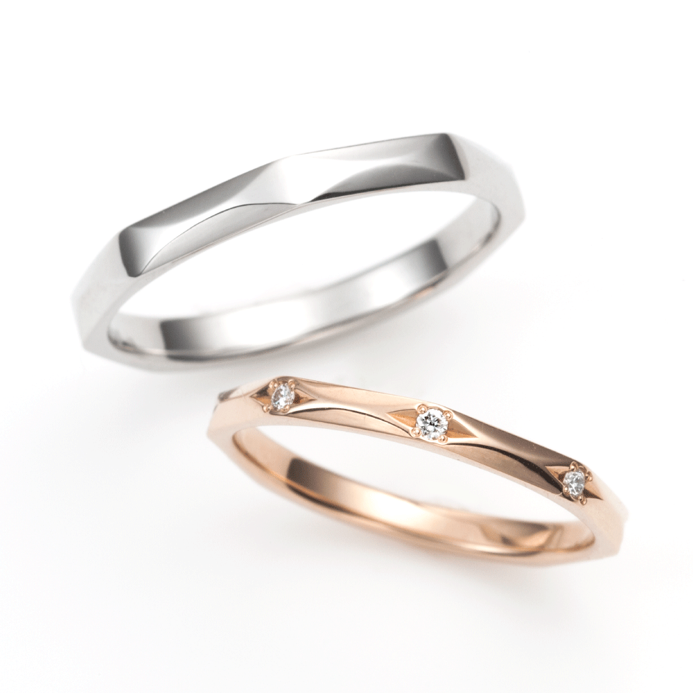 "cute,unique,simple and standard wedding ring （wedding band,marriage ring）from the Aglobe japan's Coffret Couleur collection.
K18 pink gold（rose gold）and Platinum900 wedding ring （wedding band,marriage ring） with luxury and European texture.
"
