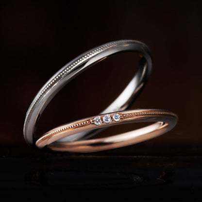"antique and European wedding ring （wedding band,marriage ring）from the Aglobe japan's cherluv collection.
Platinum900 and K18 Pink Gold（rose gold） wedding ring （wedding band,marriage ring） with luxury texture.
Straight type Milled rings."