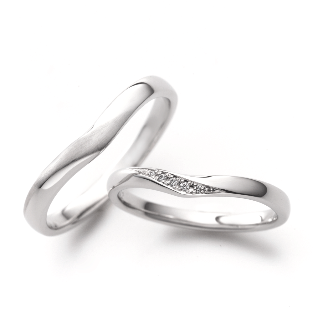 "casual and European wedding ring （wedding band,marriage ring）from the Aglobe japan's Promise Ring collection.
Platinum900 wedding ring （wedding band,marriage ring） with simple and standard texture.
"