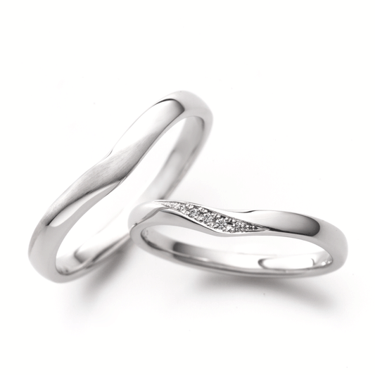 "casual and European wedding ring （wedding band,marriage ring）from the Aglobe japan's Promise Ring collection.
Platinum900 wedding ring （wedding band,marriage ring） with simple and standard texture.
"